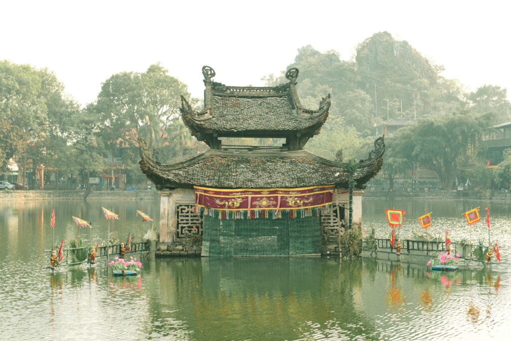 hoàn kiếm lake