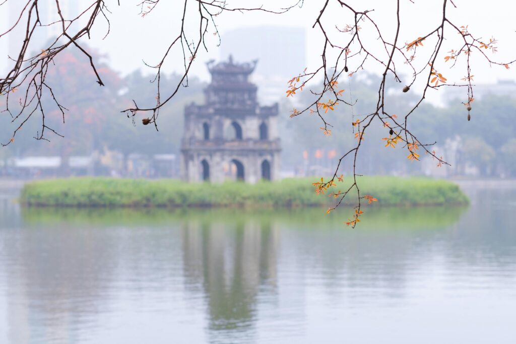 hoan kiem lake Hanoi 
